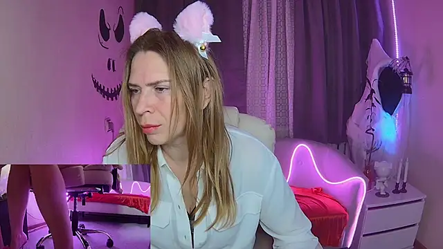 TessaDaybreak online show from 10/24/25, 07:51