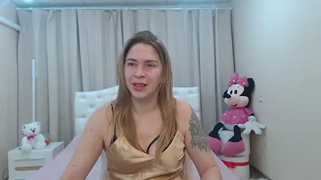 TessaDaybreak online show from 03/10/26, 07:34