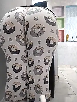 Dalou3a-69 online show from 02/10/26, 12:37