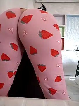 Dalou3a-69 online show from 10/06/25, 08:48