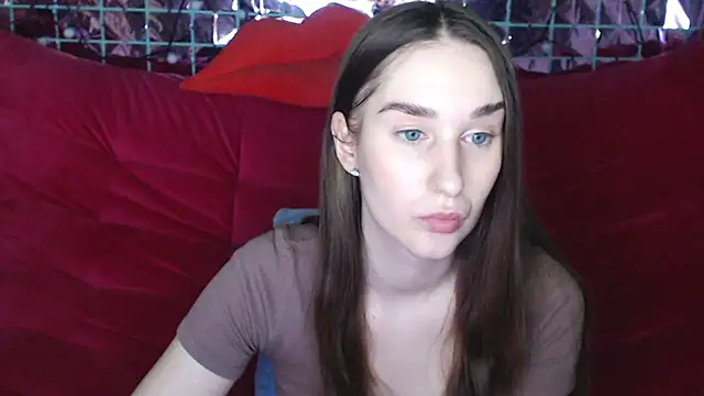Snapshot of Margarettii chatting on 02/23/25, 04:57 Margarettii online show from 02/23/25, 04:57