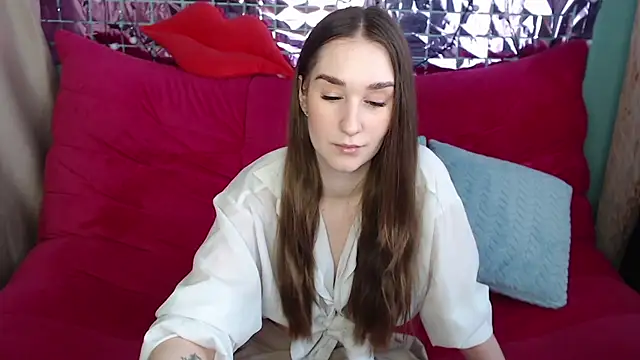 Snapshot of Margarettii chatting on 02/27/25, 05:51 Margarettii online show from 02/27/25, 05:51