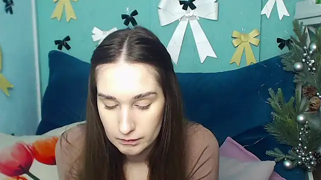 Snapshot of Margarettii chatting on 02/16/25, 10:10 Margarettii online show from 02/16/25, 10:10