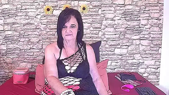 LuciousGrace online show from 03/05/26, 04:53