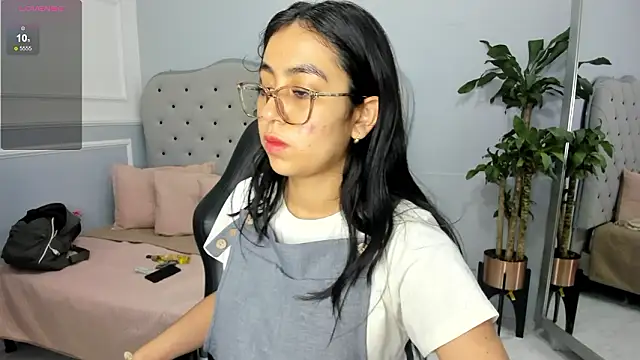 lucelly 15 online show from 02/11/26, 11:43