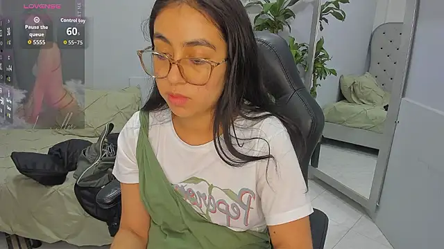 lucelly 15 online show from 03/09/26, 11:58
