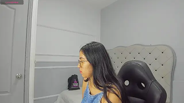lucelly 15 online show from 02/16/26, 11:31