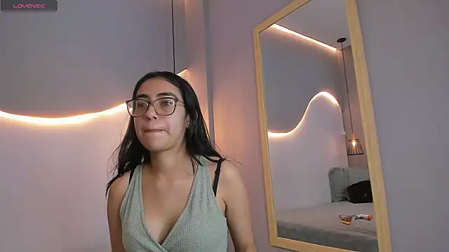 lucelly 15 online show from 09/25/25, 11:38