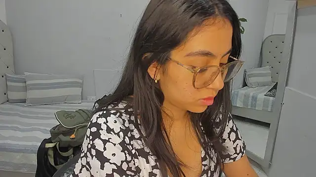 lucelly 15 online show from 03/11/26, 11:48