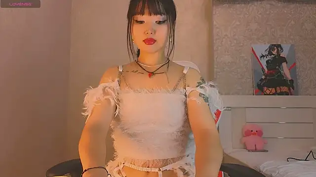 Snapshot of Demonic_Angel_ chatting on 12/18/25, 10:41 Demonic Angel online show from 12/18/25, 10:41