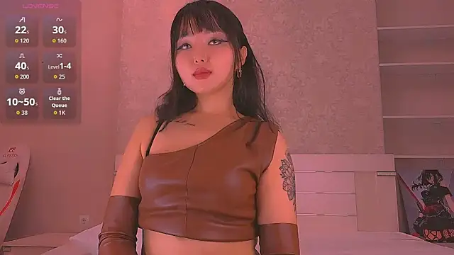 Snapshot of Demonic_Angel_ chatting on 10/24/25, 10:25 Demonic Angel online show from 10/24/25, 10:25