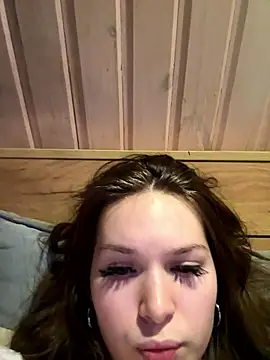 -Amora online show from 01/13/26, 12:31