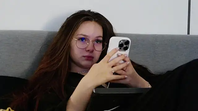 -Amora online show from 02/15/26, 02:05