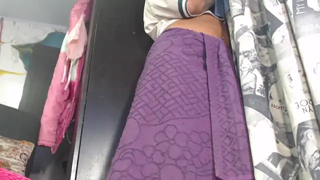 Snapshot of Gaby-sexy chatting on 06/16/26, 12:32 Gaby-sexy online show from 06/16/26, 12:32
