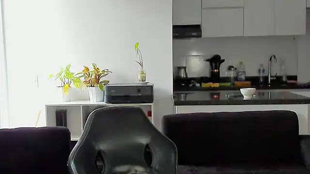 arnold bekam online show from 09/25/25, 10:38