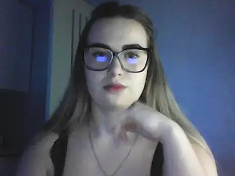 Snapshot of GoddessTenderness chatting on 02/14/25, 05:14 GoddessTenderness online show from 02/14/25, 05:14