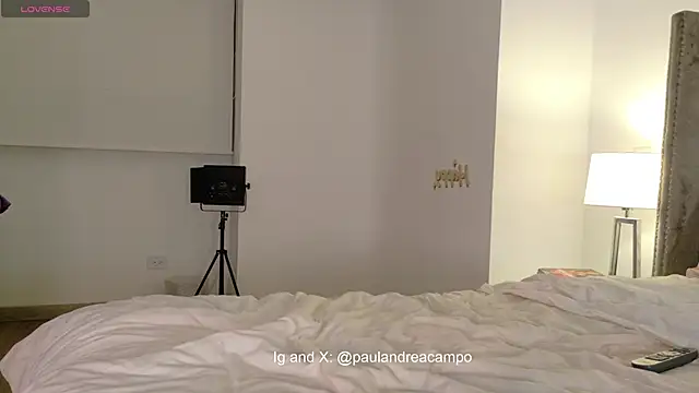 PauLaaCam online show from 10/19/25, 12:24