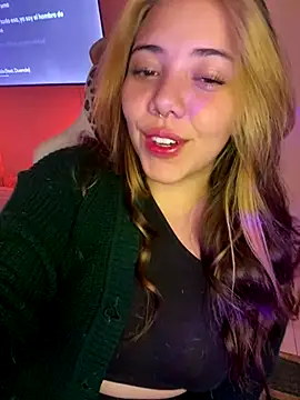 Snapshot of _ivyginger chatting on 11/04/25, 09:18 ivyginger online show from 11/04/25, 09:18