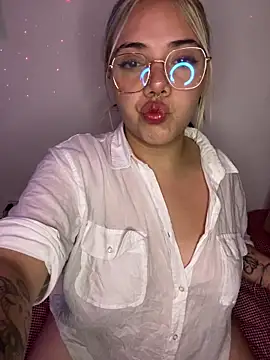  ivyginger online show from 02/01/26, 04:11