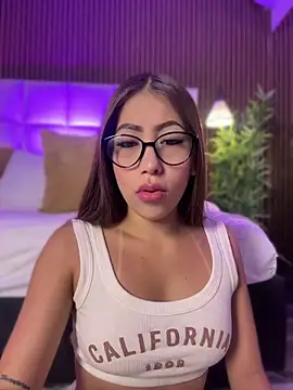 MelanieHillss online show from 07/11/26, 04:35