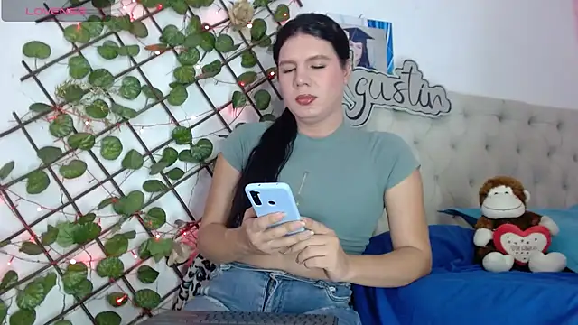 sexy veryy hot online show from 05/17/26, 06:08