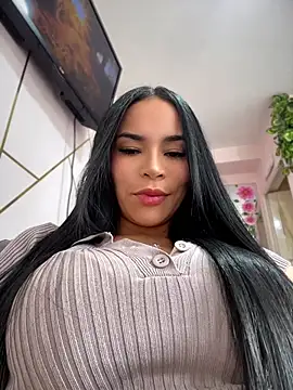 Snapshot of Naatalia chatting on 07/01/26, 05:13 Naatalia online show from 07/01/26, 05:13