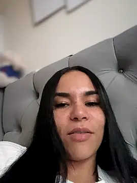 Naatalia online show from 09/27/25, 10:27