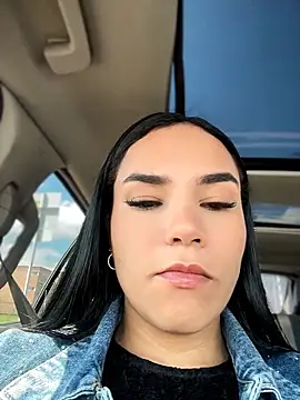 Naatalia online show from 04/12/26, 07:28