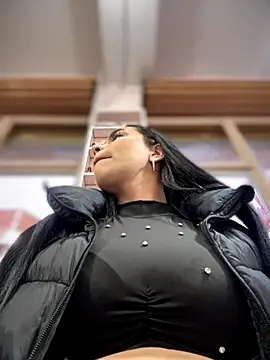 Naatalia online show from 10/18/25, 09:50