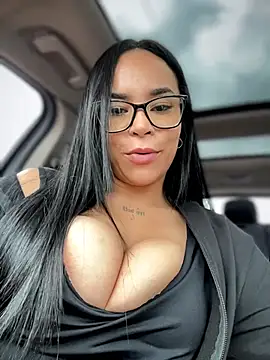 Naatalia online show from 04/04/26, 09:10