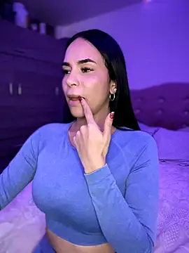 Naatalia online show from 01/09/26, 07:43