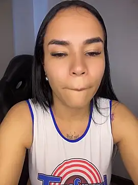 Naatalia online show from 04/16/26, 09:39