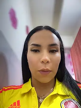 Snapshot of Naatalia chatting on 06/17/26, 06:07 Naatalia online show from 06/17/26, 06:07