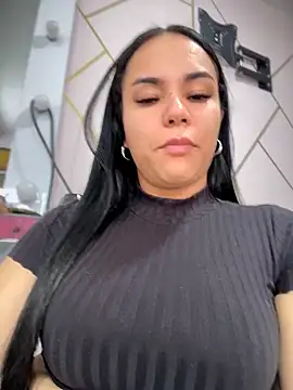 Naatalia online show from 02/21/26, 05:04