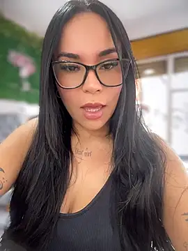 Naatalia online show from 05/29/26, 05:19