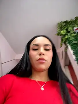 Snapshot of Naatalia chatting on 06/25/26, 06:13 Naatalia online show from 06/25/26, 06:13