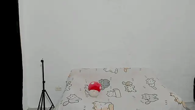 Naoko 7w7 online show from 01/13/26, 01:09