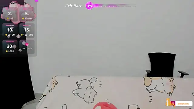 Naoko 7w7 online show from 10/10/25, 10:10