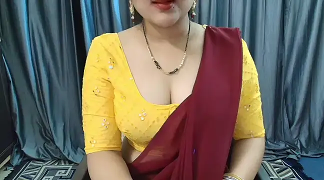 Snapshot of goldiwets chatting on 03/15/25, 10:46 goldiwets online show from 03/15/25, 10:46