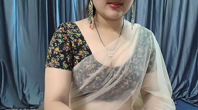 Snapshot of goldiwets chatting on 03/03/25, 01:56 goldiwets online show from 03/03/25, 01:56