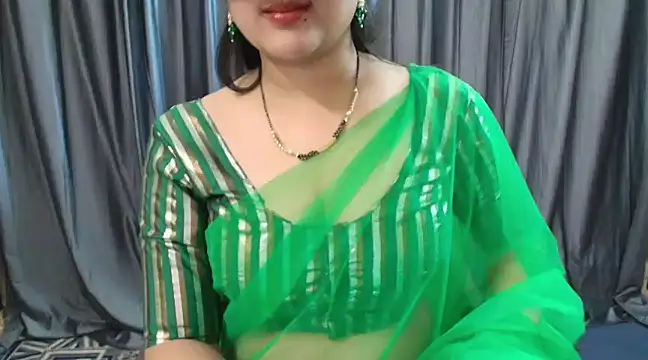 Snapshot of goldiwets chatting on 03/19/25, 10:11 goldiwets online show from 03/19/25, 10:11