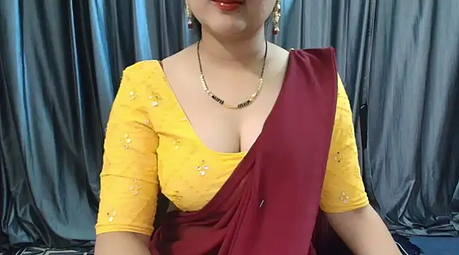Snapshot of goldiwets chatting on 03/15/25, 03:59 goldiwets online show from 03/15/25, 03:59