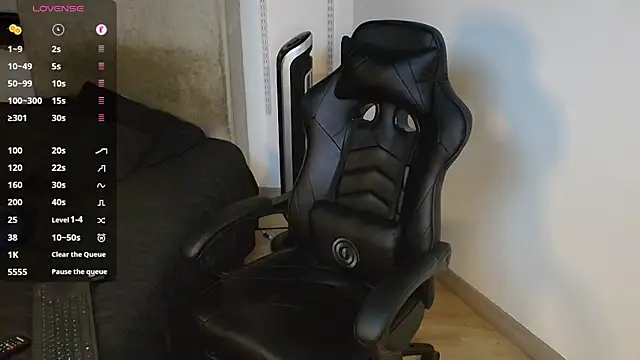 Snapshot of kevin_jef chatting on 11/07/25, 02:05 kevin jef online show from 11/07/25, 02:05