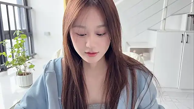 Cassie-20 online show from 10/22/25, 02:55