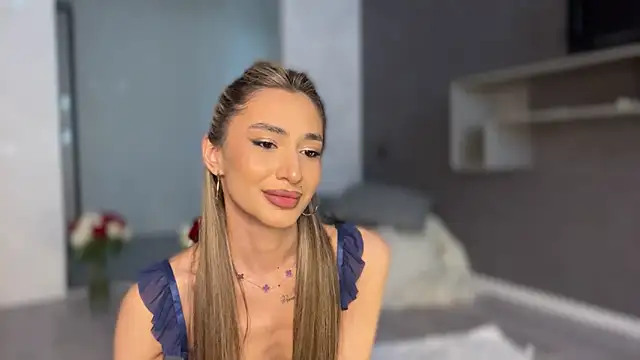 Snapshot of alissadreams chatting on 06/06/26, 01:27 alissadreams online show from 06/06/26, 01:27