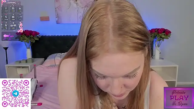 Snapshot of DonnaSmith chatting on 10/20/25, 06:15 DonnaSmith online show from 10/20/25, 06:15