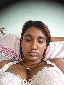 indianpink lips online show from 03/15/26, 08:54