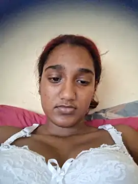 indianpink lips online show from 12/18/25, 01:15