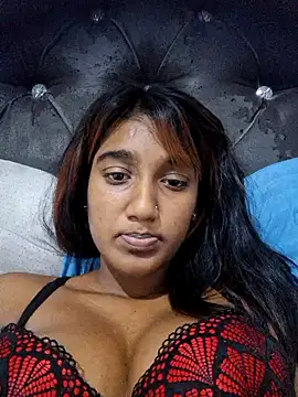 indianpink lips online show from 04/08/26, 12:17