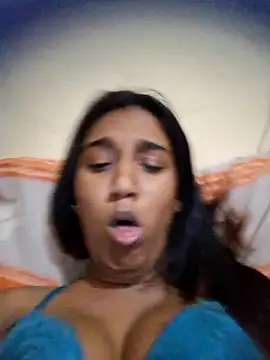 indianpink lips online show from 11/21/25, 06:51